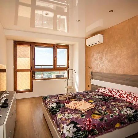 115 Panorama Sea View Апартамент *