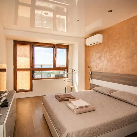 115 Panorama Sea View Апартаменты *